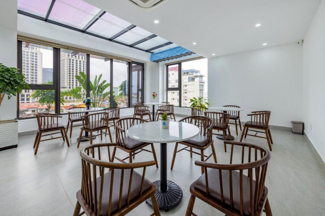 האי פונג Phong Lan Apartments מראה חיצוני תמונה